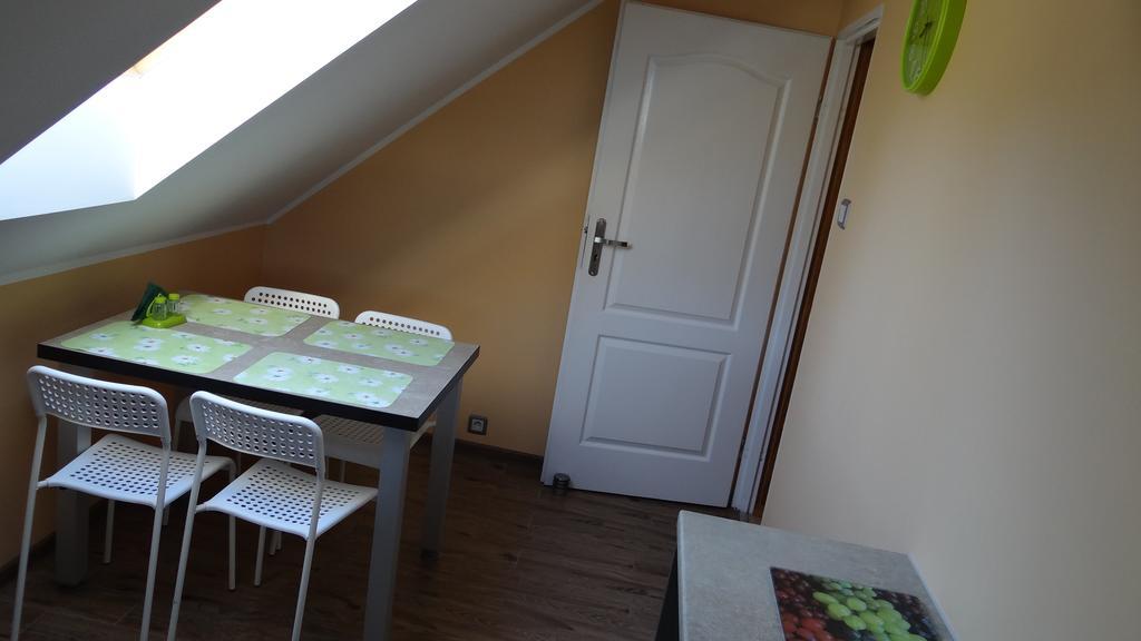 Lesna 5e Homestay *